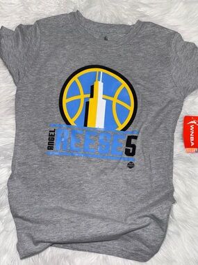 Angel Reese Chicago Sky Tee #5 WNBA Graphic Shirt Medium NWT